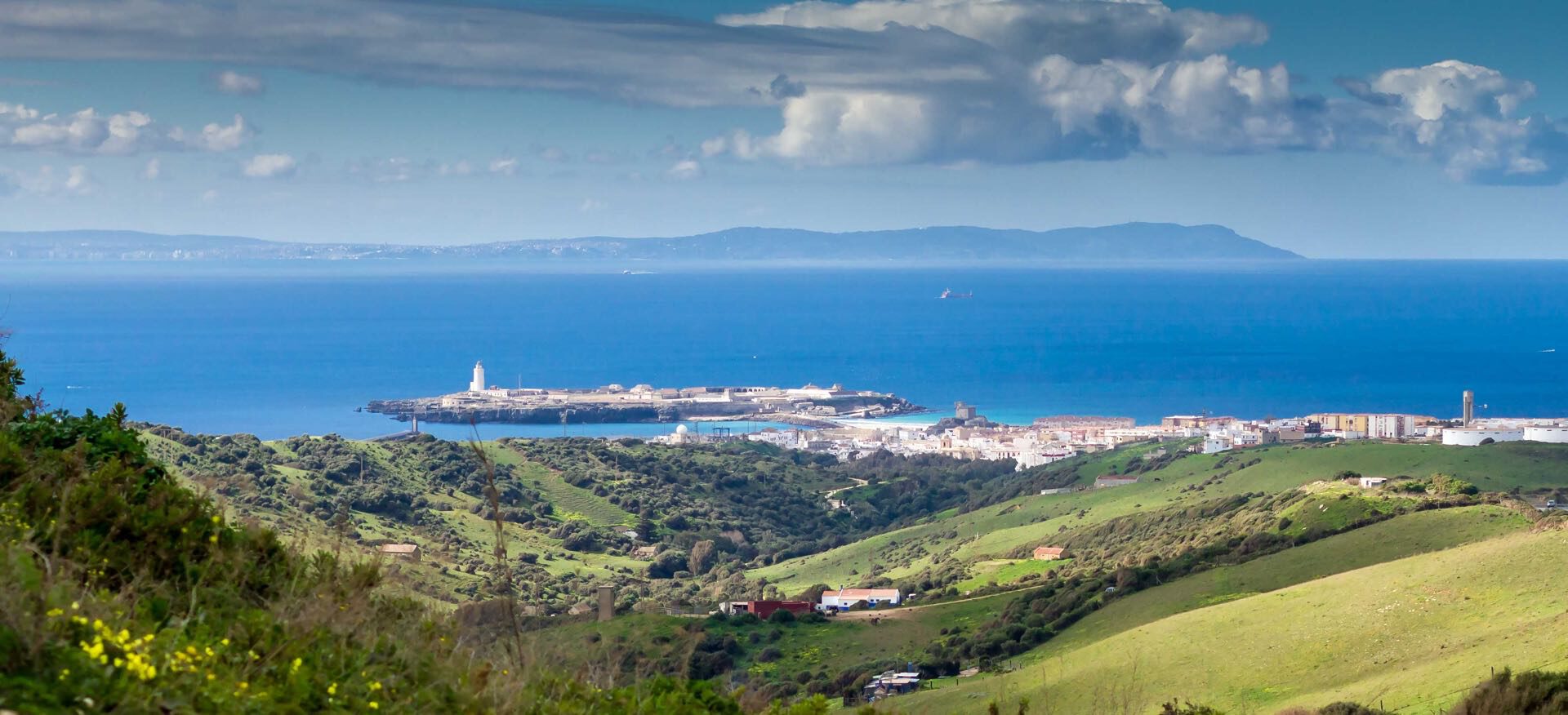 isla de tarifa y estrecho de gibraltar