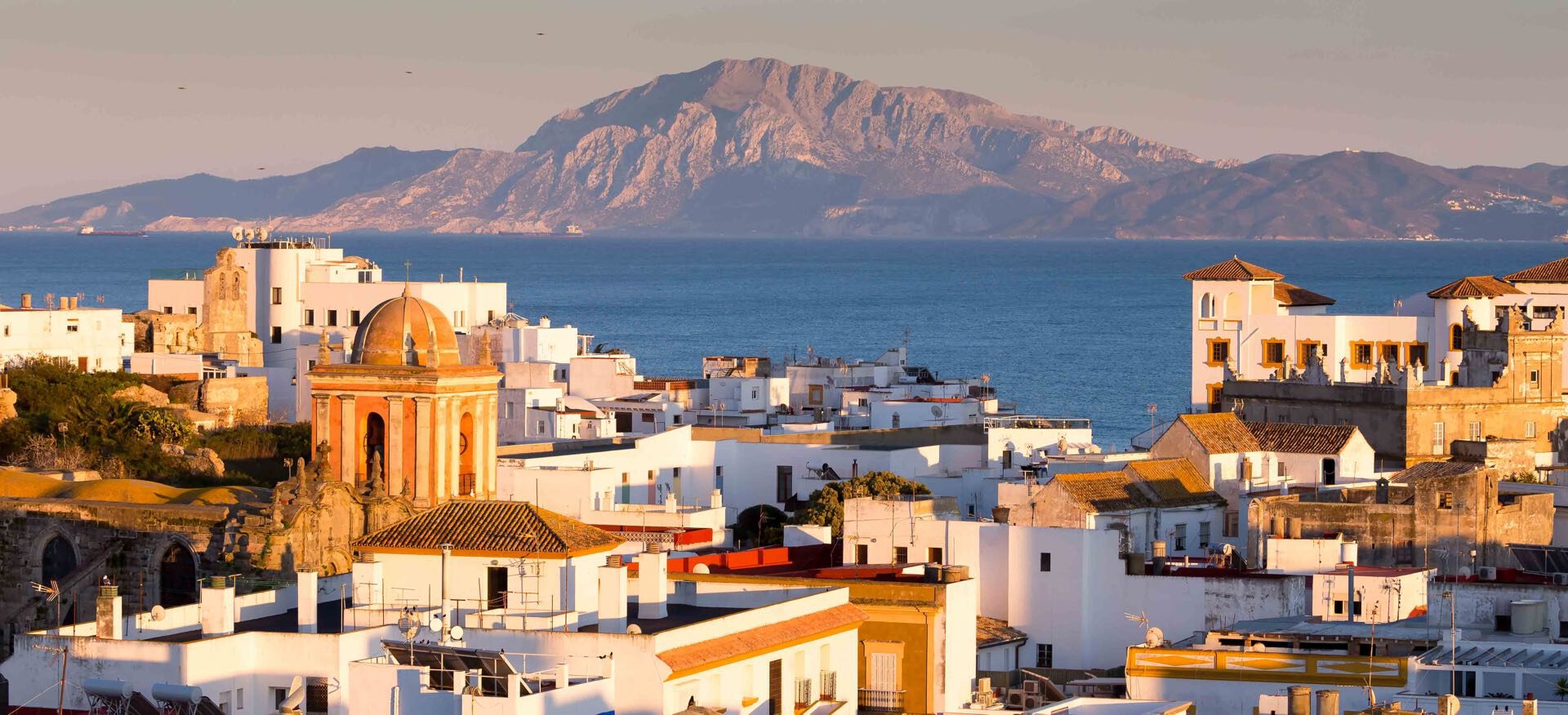 vistas de tarifa y el estreno de gibraltar